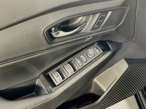 Used 2023 Honda Accord Touring image 17