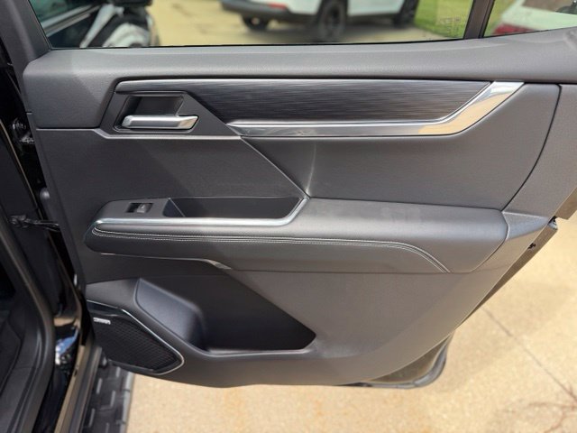 Used 2025 GMC Acadia Elevation FWD image 19