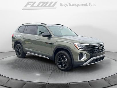 New 2025 Volkswagen Atlas Peak Edition SE