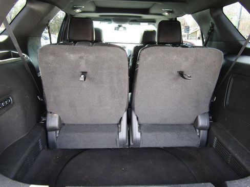 Used 2013 Ford Explorer Limited image 47