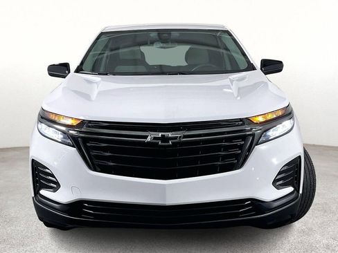 Used 2024 Chevrolet Equinox LS w/ LS Convenience Package image 5