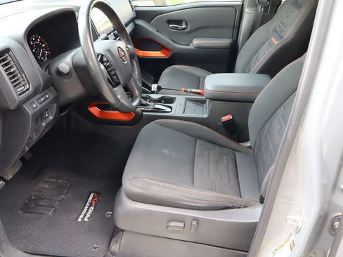 Used 2023 Nissan Frontier PRO-4X w/ Pro Convenience Package AWD/4WD image 15