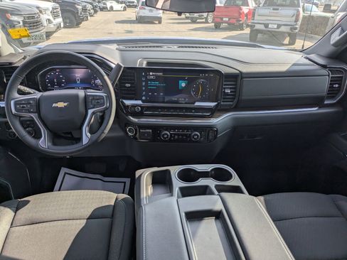 Certified 2025 Chevrolet Silverado 1500 LT image 16