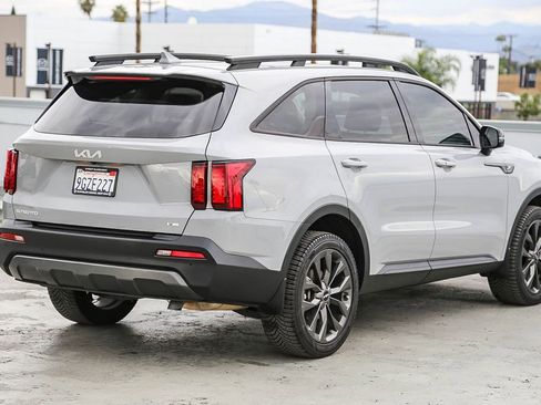 Used 2023 Kia Sorento X-Line EX image 9