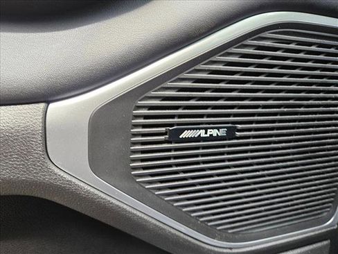 Used 2025 Jeep Wagoneer L Series II w/ Premium Group I image 26