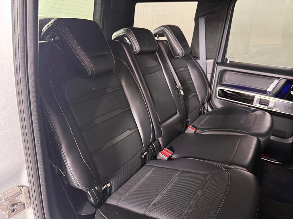 Used 2021 Mercedes-Benz G 63 AMG 4MATIC w/ Seat Comfort Package image 36