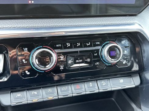 Used 2024 GMC Sierra 1500 Denali w/ Denali Reserve Package image 13