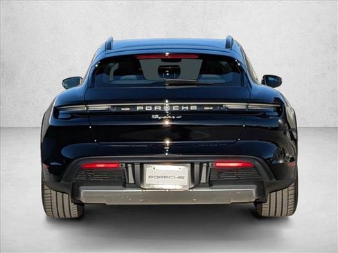 New 2025 Porsche Taycan 4 Cross Turismo image 10