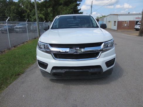 Used 2019 Chevrolet Colorado W/T w/ WT Convenience Package RWD image 3