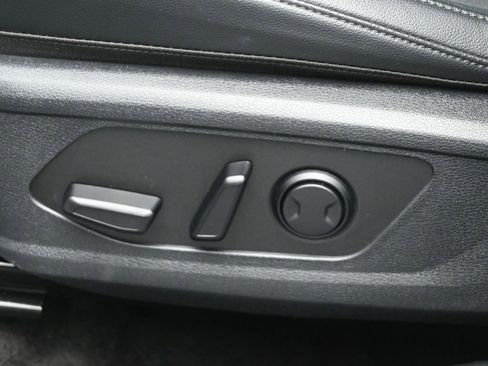 Used 2024 Kia Sportage EX image 10