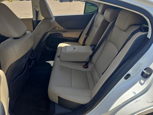 Used 2021 Lexus ES 350 w/ Accessory Package 2 FWD image 11