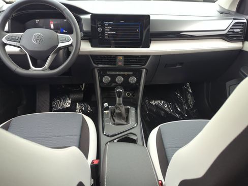 New 2026 Volkswagen Taos S image 19