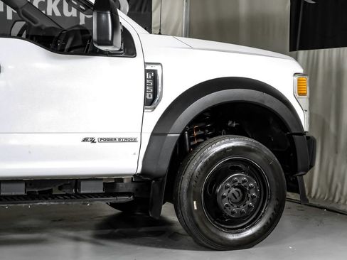 Used 2021 Ford F550 4x4 Crew Cab Super Duty w/ Power Equipment Group image 7