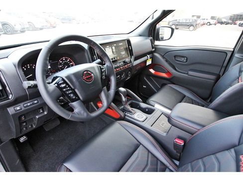 New 2026 Nissan Frontier PRO-4X image 12
