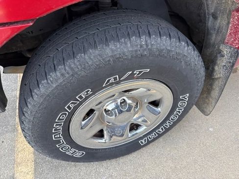 Used 2009 Toyota Tacoma 4x4 Double Cab image 2