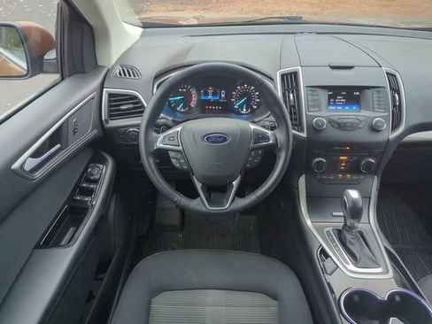 Used 2017 Ford Edge SEL image 16