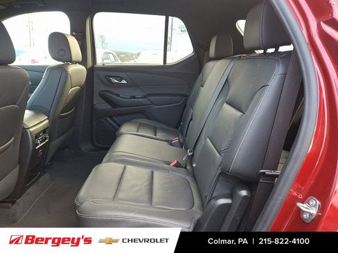 Certified 2023 Chevrolet Traverse LT image 11