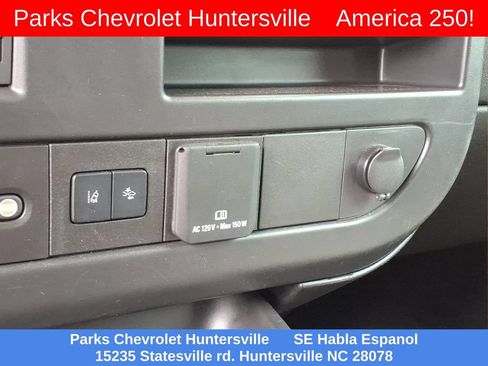 Certified 2025 Chevrolet Express 3500 LT w/ LT Preferred Equipment Group RWD image 8