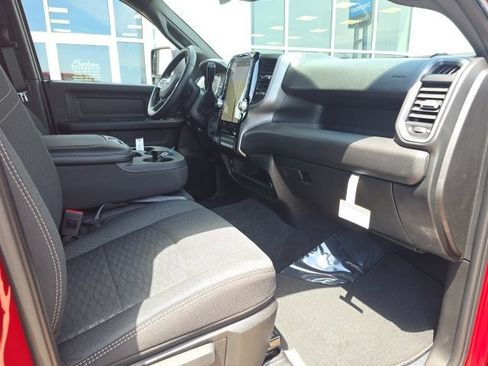 New 2026 RAM 2500 Tradesman AWD/4WD image 4