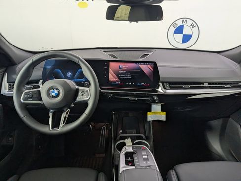 New 2026 BMW X2 xDrive28i w/ M Sport Package AWD/4WD image 18