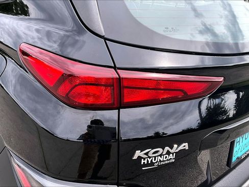 Used 2022 Hyundai Kona SE w/ Cargo Package FWD image 30