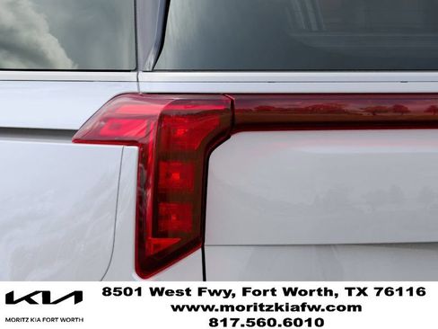 New 2026 Kia Carnival EX FWD image 11
