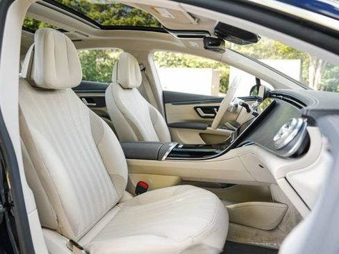 Used 2022 Mercedes-Benz EQS 450+ Sedan image 44