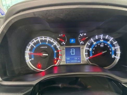 Used 2016 Toyota 4Runner Limited image 27