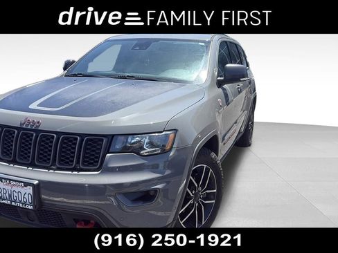 Used 2020 Jeep Grand Cherokee Trailhawk w/ Trailhawk Luxury Group AWD/4WD image 1