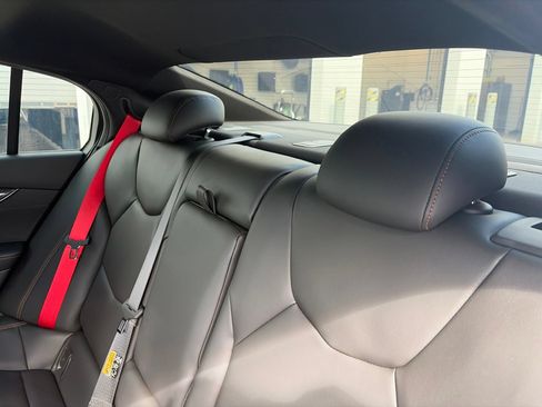 Used 2024 Cadillac CT5 V RWD image 11