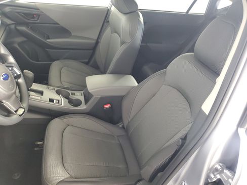 Used 2024 Subaru Crosstrek 2.0i Premium image 12