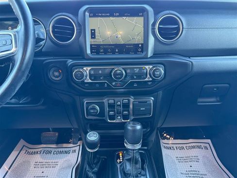 Used 2023 Jeep Wrangler Sahara w/ Cold Weather Group image 13