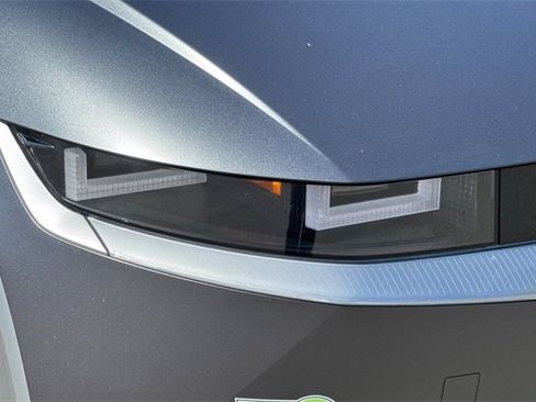 Used 2023 Hyundai Ioniq 5 Limited image 46