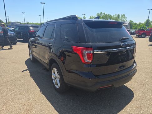 Used 2019 Ford Explorer 4WD w/ Class III Trailer Tow Package image 7