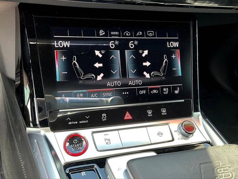 Certified 2023 Audi e-tron S Premium Plus w/ Black Optic Package image 28