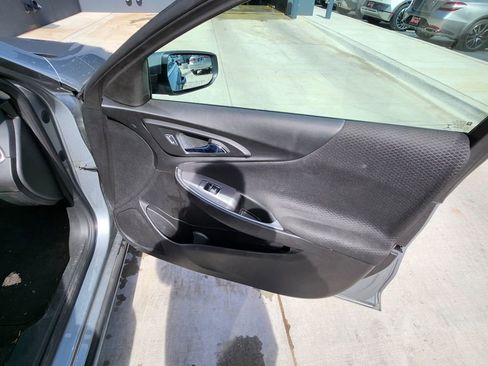 Used 2024 Chevrolet Malibu LT image 18