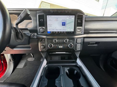 Used 2024 Ford F350 Lariat w/ Lariat Ultimate Package image 20