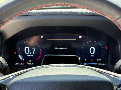 Used 2025 Ford Explorer ST-Line image 19