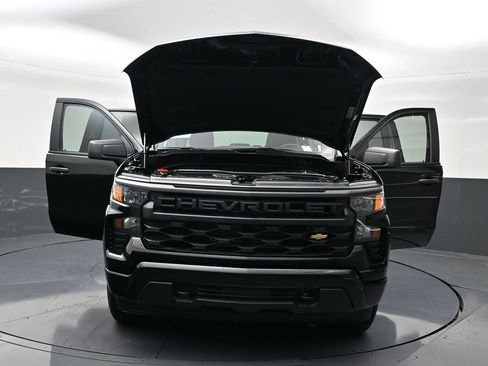 Used 2026 Chevrolet Silverado 1500 Custom image 38