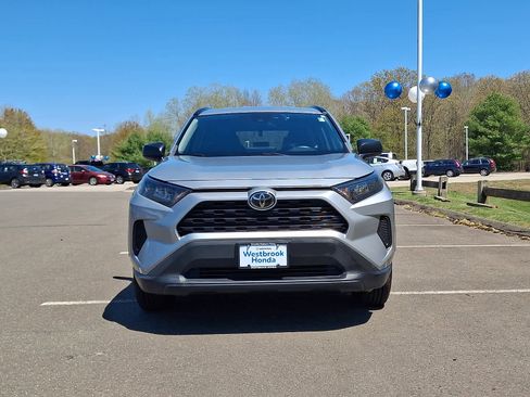 Used 2019 Toyota RAV4 LE w/ All Weather Liner Package AWD/4WD image 2