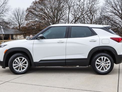 Used 2023 Chevrolet TrailBlazer LS image 4