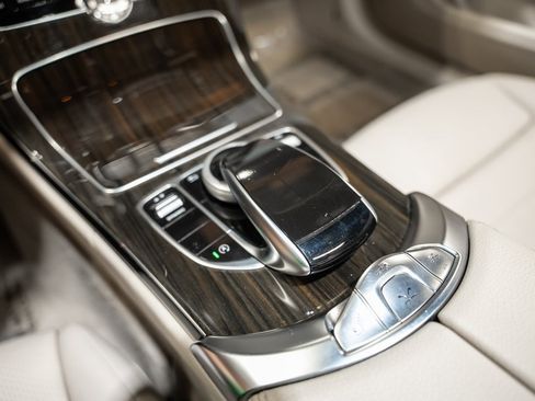 Used 2019 Mercedes-Benz C 300 4MATIC Cabriolet w/ Multimedia Package image 32