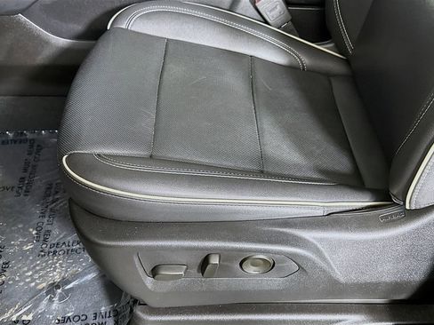 Used 2024 Chevrolet Tahoe Premier image 20