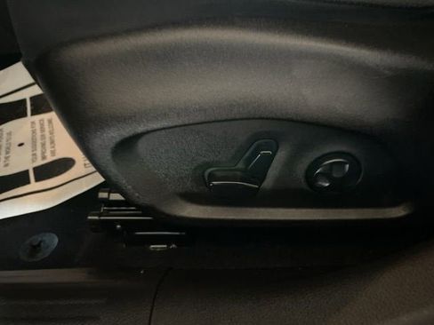 Used 2021 Jeep Renegade Limited AWD/4WD image 12