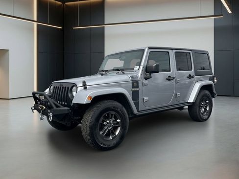 Used 2018 Jeep Wrangler Unlimited Sport AWD/4WD image 1