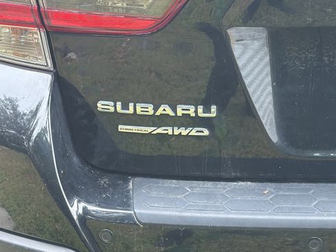 Used 2023 Subaru Crosstrek 2.5i Limited AWD/4WD image 11