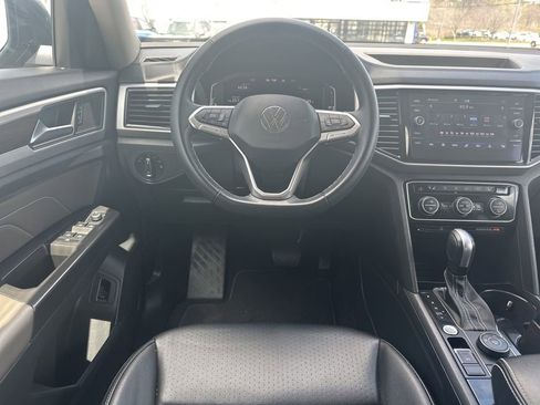 Used 2022 Volkswagen Atlas SE AWD/4WD image 17