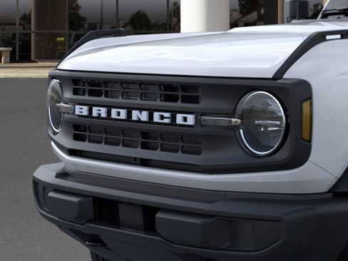 New 2025 Ford Bronco 4-Door image 19
