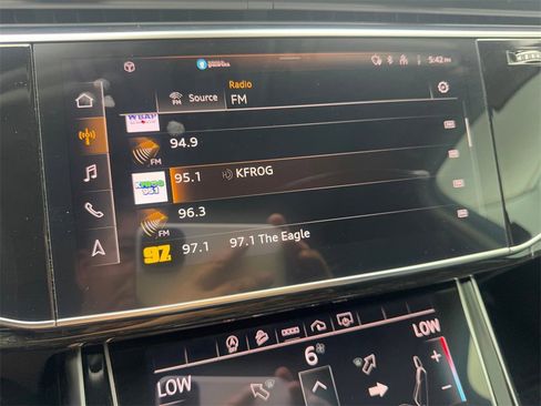 Used 2022 Audi Q7 2.0T Premium Plus w/ Premium Plus Package image 68