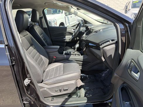 Used 2019 Ford Escape Titanium FWD image 27
